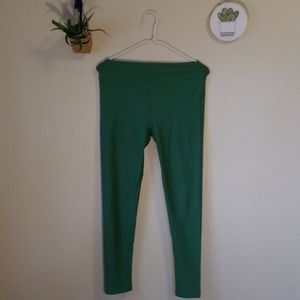 Green leggings